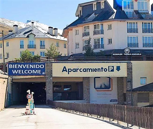 Ski Plaza Sierra Nevada & Zona Baja Exterior foto